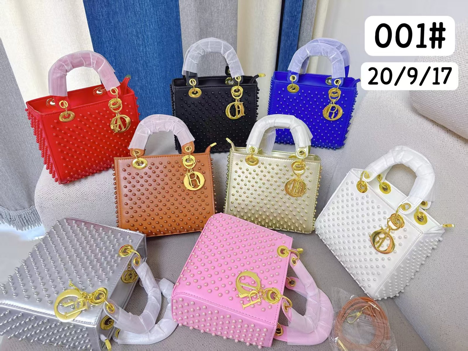 001 Cross-border women's fashion high-end texture factory handbag small square bag new niche shoulder bag casual crossbody bag - Image 1