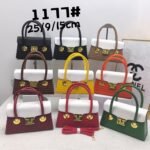 Cross-border women's fashion high-end texture factory handbag small square bag new niche shoulder bag casual crossbody bag