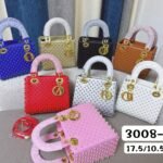 Cross-border women's fashion high-end texture factory handbag small square bag new niche shoulder bag casual crossbody bag