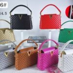 Cross-border women's fashion high-end texture factory handbag small square bag new niche shoulder bag casual crossbody bag