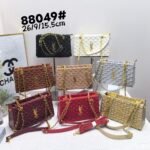 Cross-border women's fashion high-end texture factory handbag small square bag new niche shoulder bag casual crossbody bag
