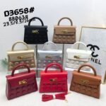 Cross-border women's fashion high-end texture factory handbag small square bag new niche shoulder bag casual crossbody bag