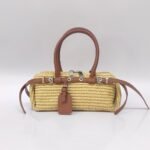Original design women's bag, fashionable new style shoulder crossbody handheld ladies bag, factory direct supply