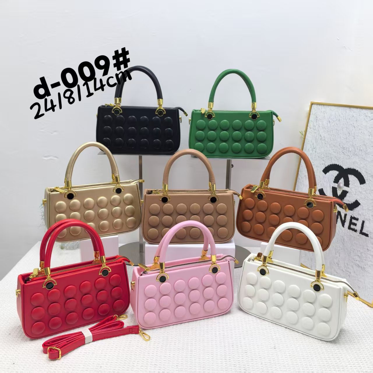 d-009 Cross-border women's fashion high-end texture factory handbag small square bag new niche shoulder bag casual crossbody bag - Image 1