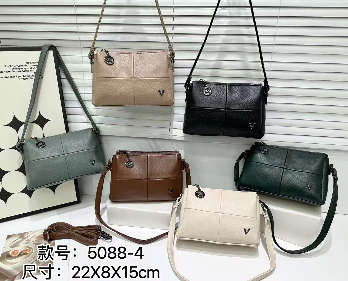 微信图片_20260506213549_129_5 Original design women's bag, fashionable new style shoulder crossbody handheld ladies bag, factory direct supply - Image 1