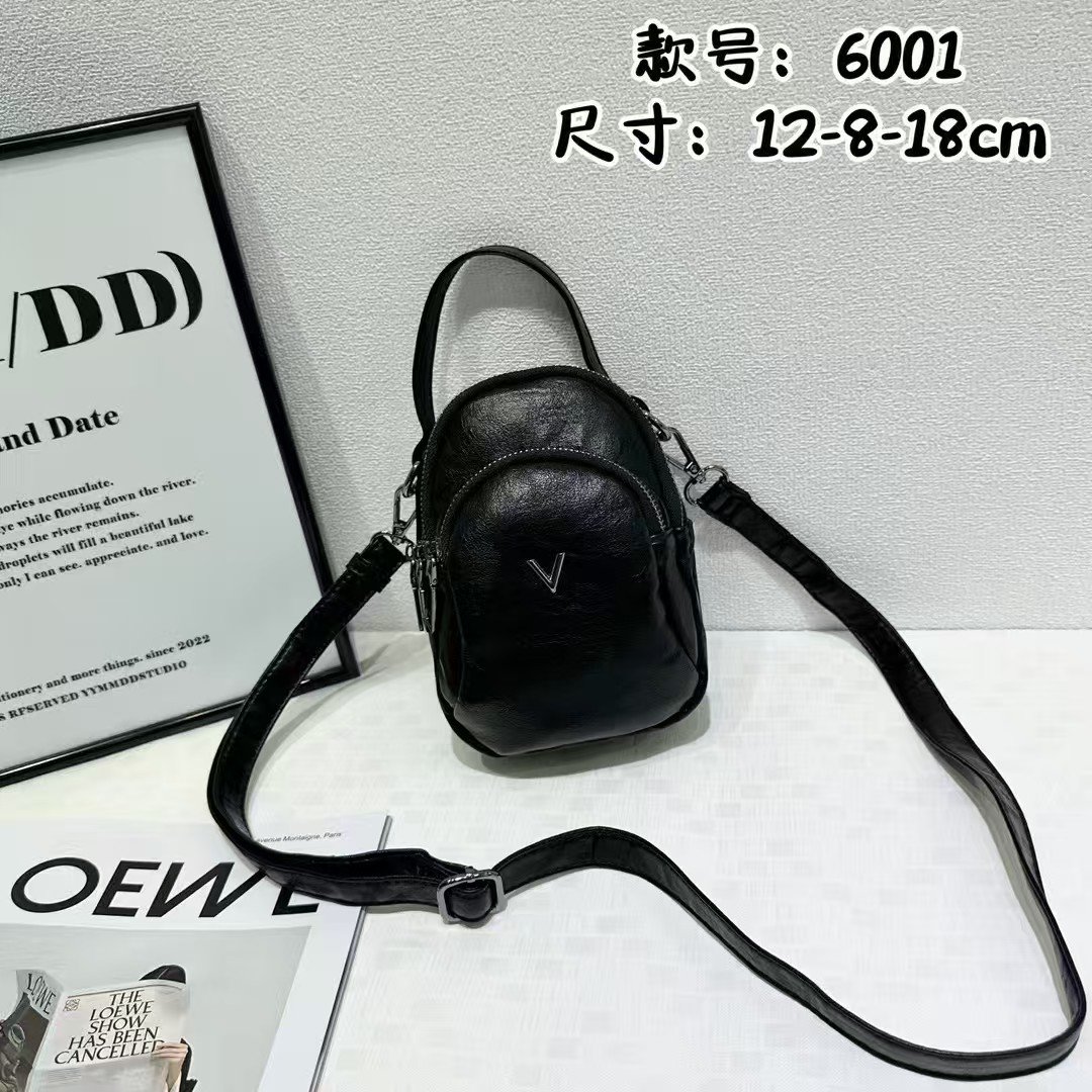 微信图片_20260506214817_181_5 Original design women's bag, fashionable new style shoulder crossbody handheld ladies bag, factory direct supply - Image 1