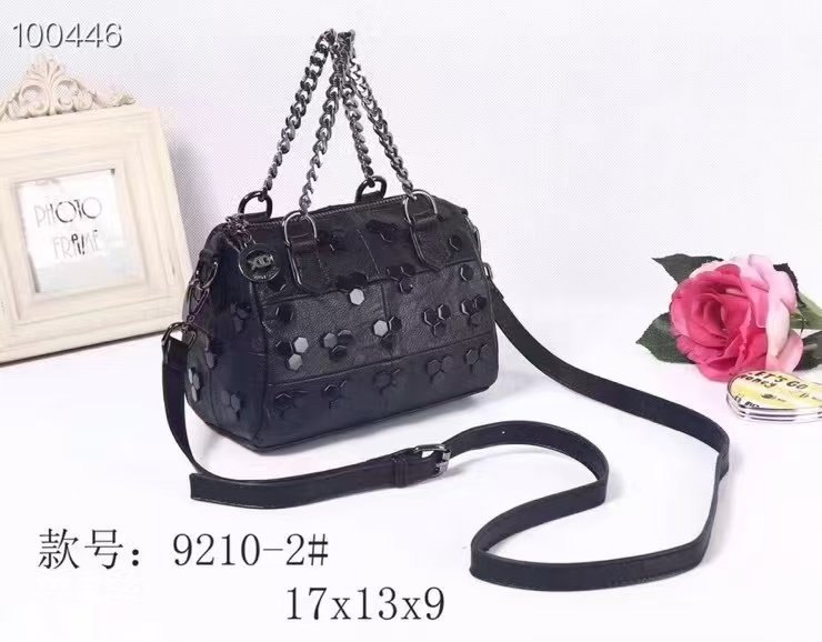 微信图片_20260506222146_284_5 Original design women's bag, fashionable new style shoulder crossbody handheld ladies bag, factory direct supply - Image 1