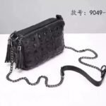 Original design women's bag, fashionable new style shoulder crossbody handheld ladies bag, factory direct supply